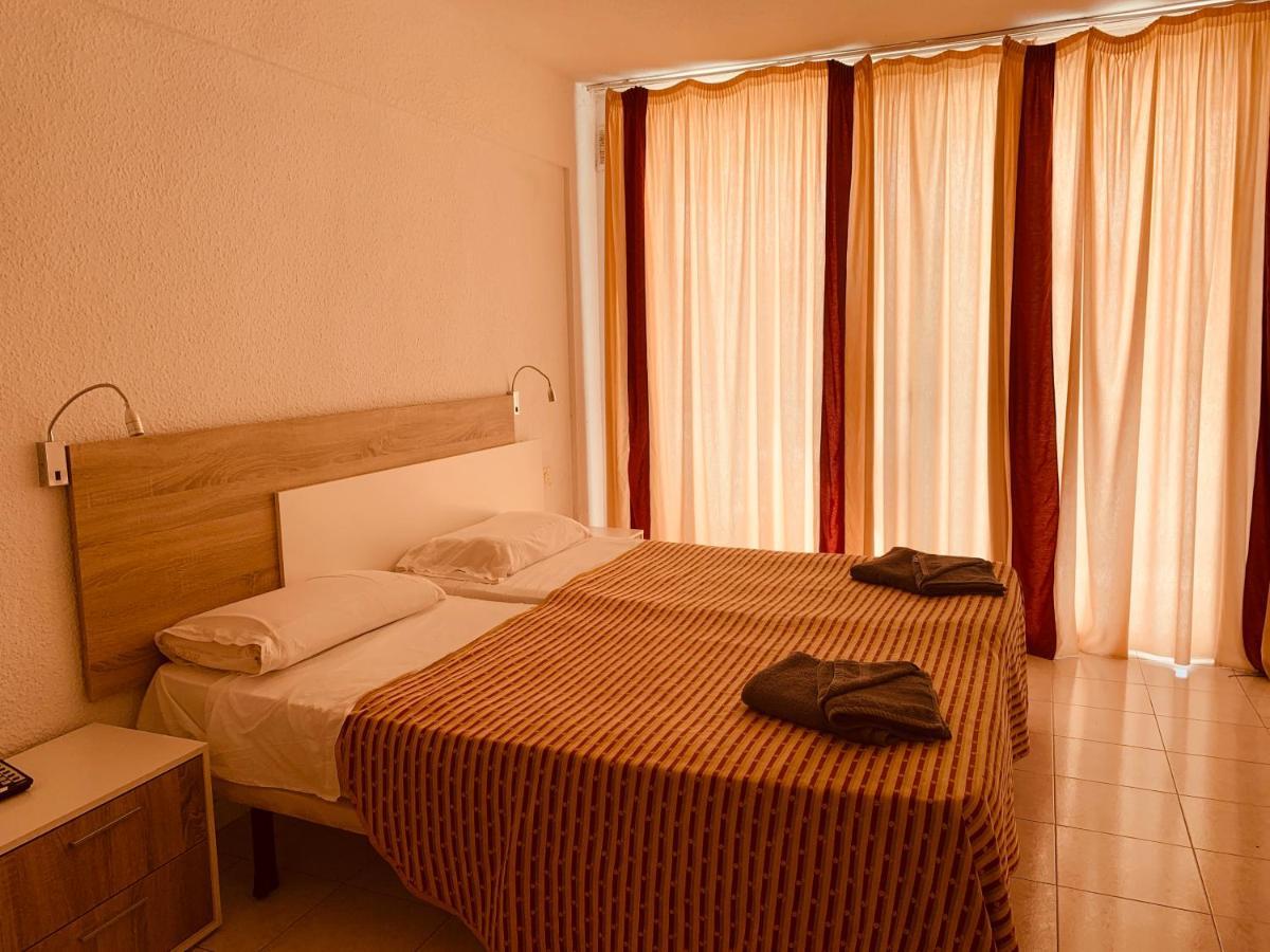 Pondemar Apartaments Vistas Playa Feñabe Zewnętrze zdjęcie